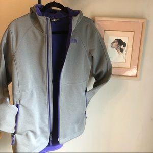 North face women's softshell jacket size medium